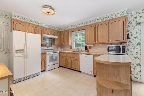 18 Sherwood Drive Queensbury NY 12804