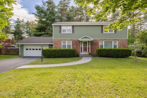 18 Sherwood Drive Queensbury NY 12804