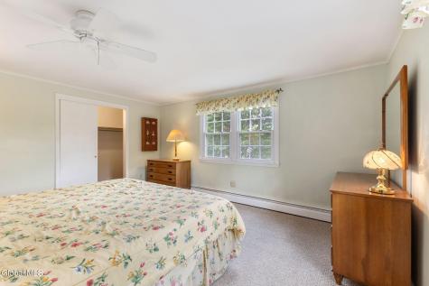 18 Sherwood Drive Queensbury NY 12804