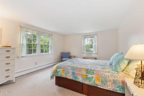 18 Sherwood Drive Queensbury NY 12804