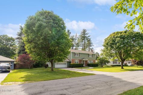 18 Sherwood Drive Queensbury NY 12804
