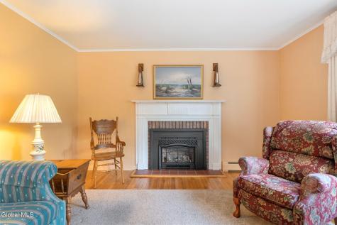 18 Sherwood Drive Queensbury NY 12804