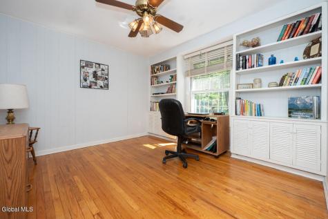 573 Jefferson Court Guilderland NY 12084