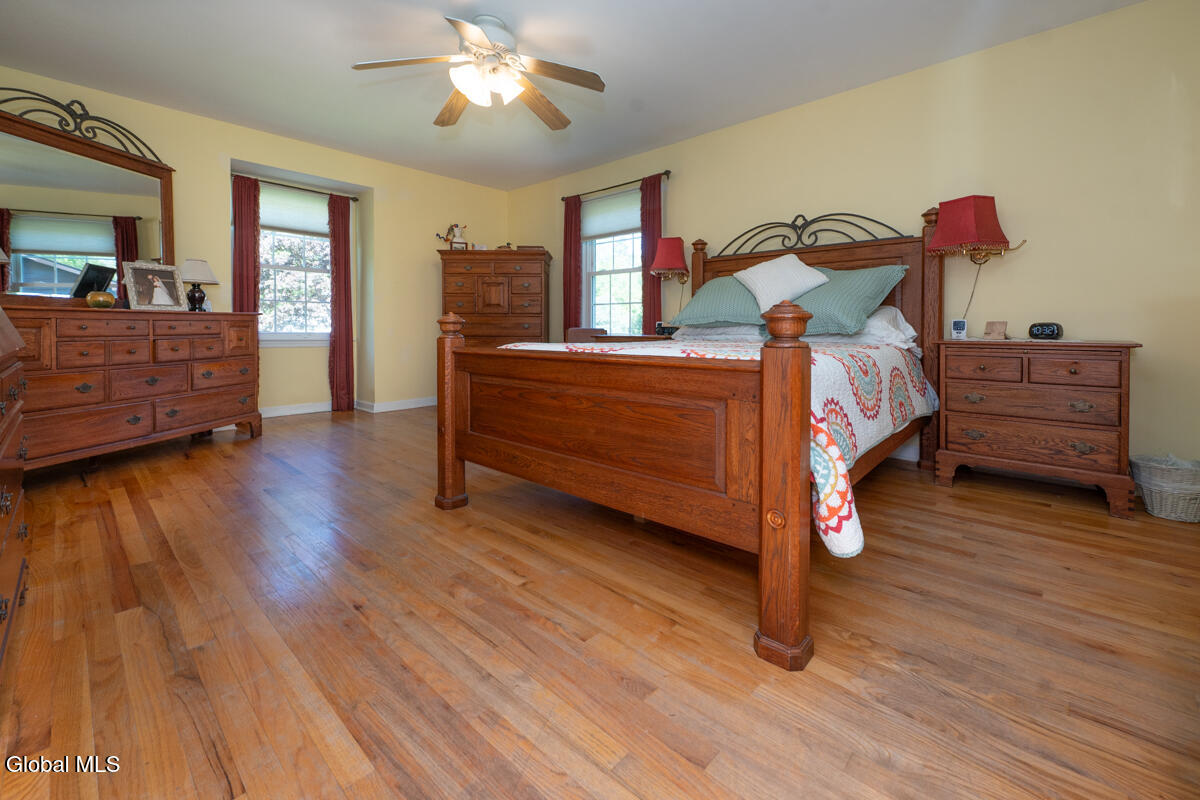 573 Jefferson Court Guilderland NY 12084