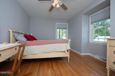 573 Jefferson Court Guilderland NY 12084
