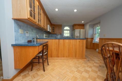 573 Jefferson Court Guilderland NY 12084