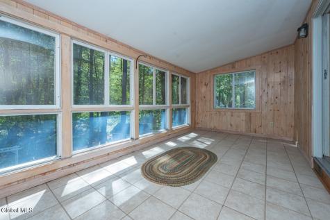 573 Jefferson Court Guilderland NY 12084