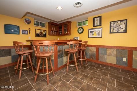 573 Jefferson Court Guilderland NY 12084