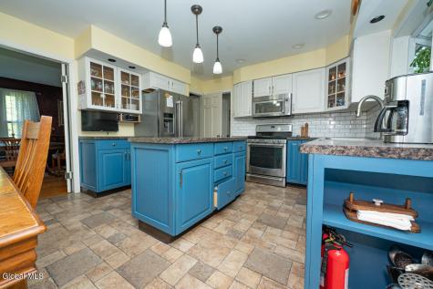 573 Jefferson Court Guilderland NY 12084