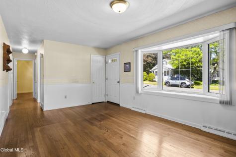 14 Concord Street Scotia NY 12302