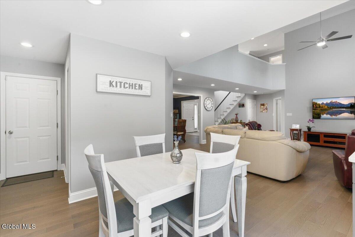 48 Egmont Court Delmar NY 12054