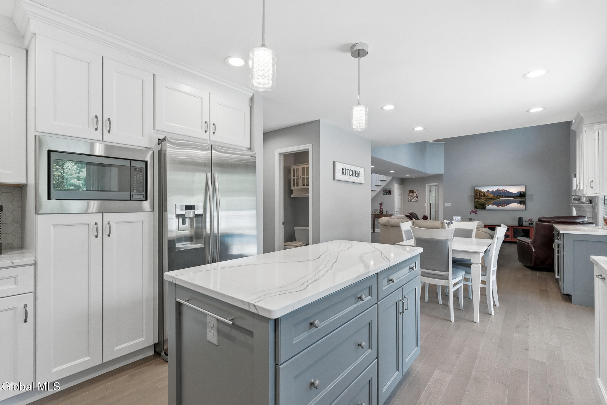 48 Egmont Court Delmar NY 12054