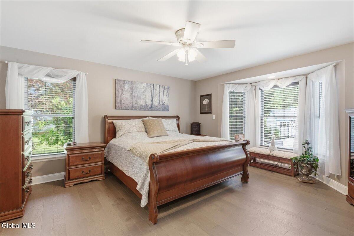48 Egmont Court Delmar NY 12054