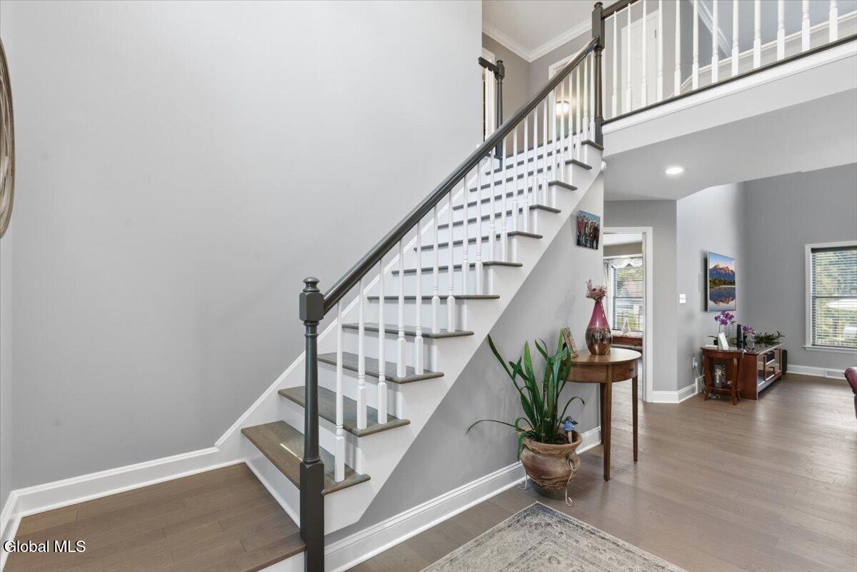 48 Egmont Court Delmar NY 12054