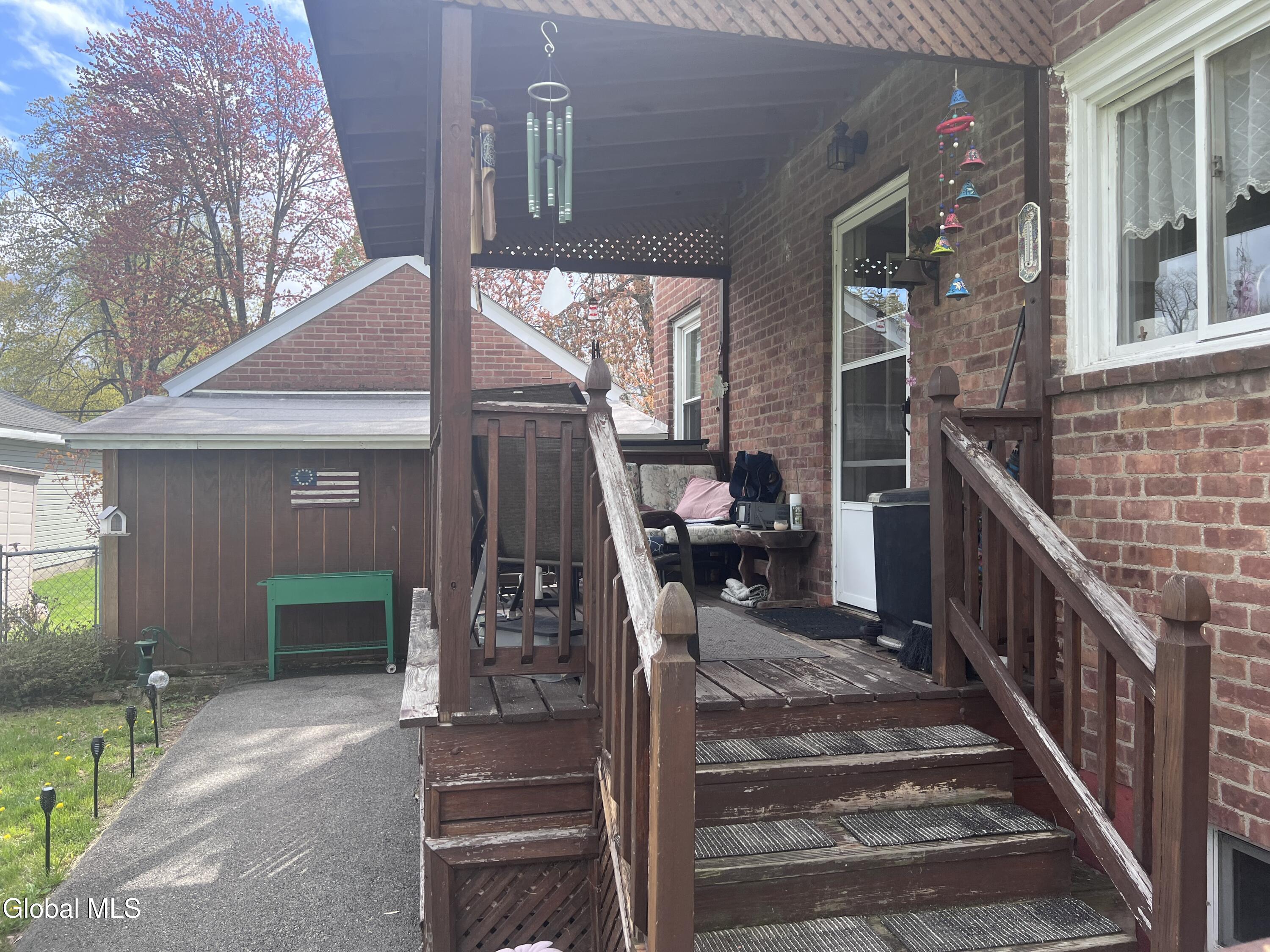 218 E Campbell Road Rotterdam NY 12303