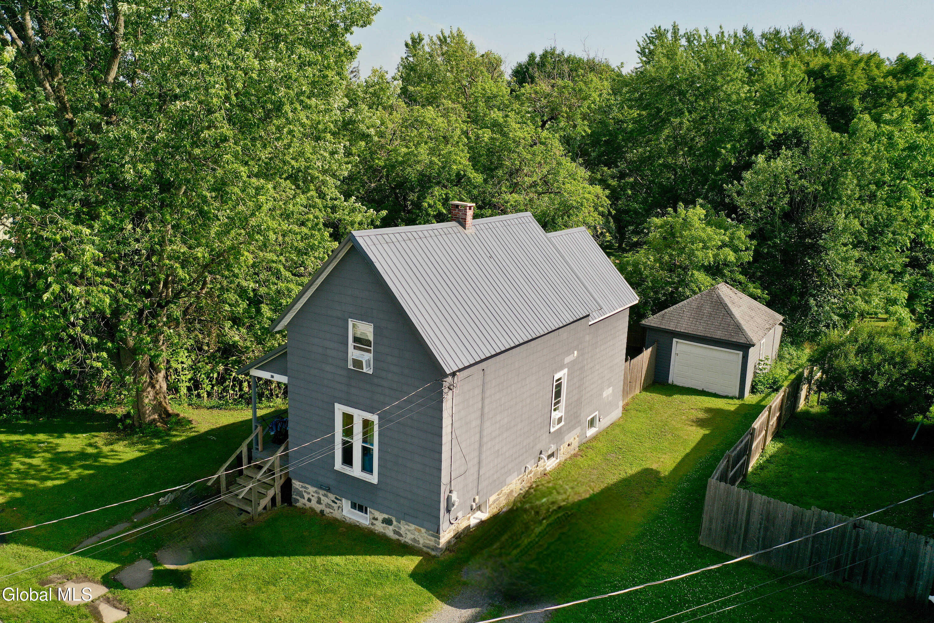 30 W Decker Street Johnstown NY 12095