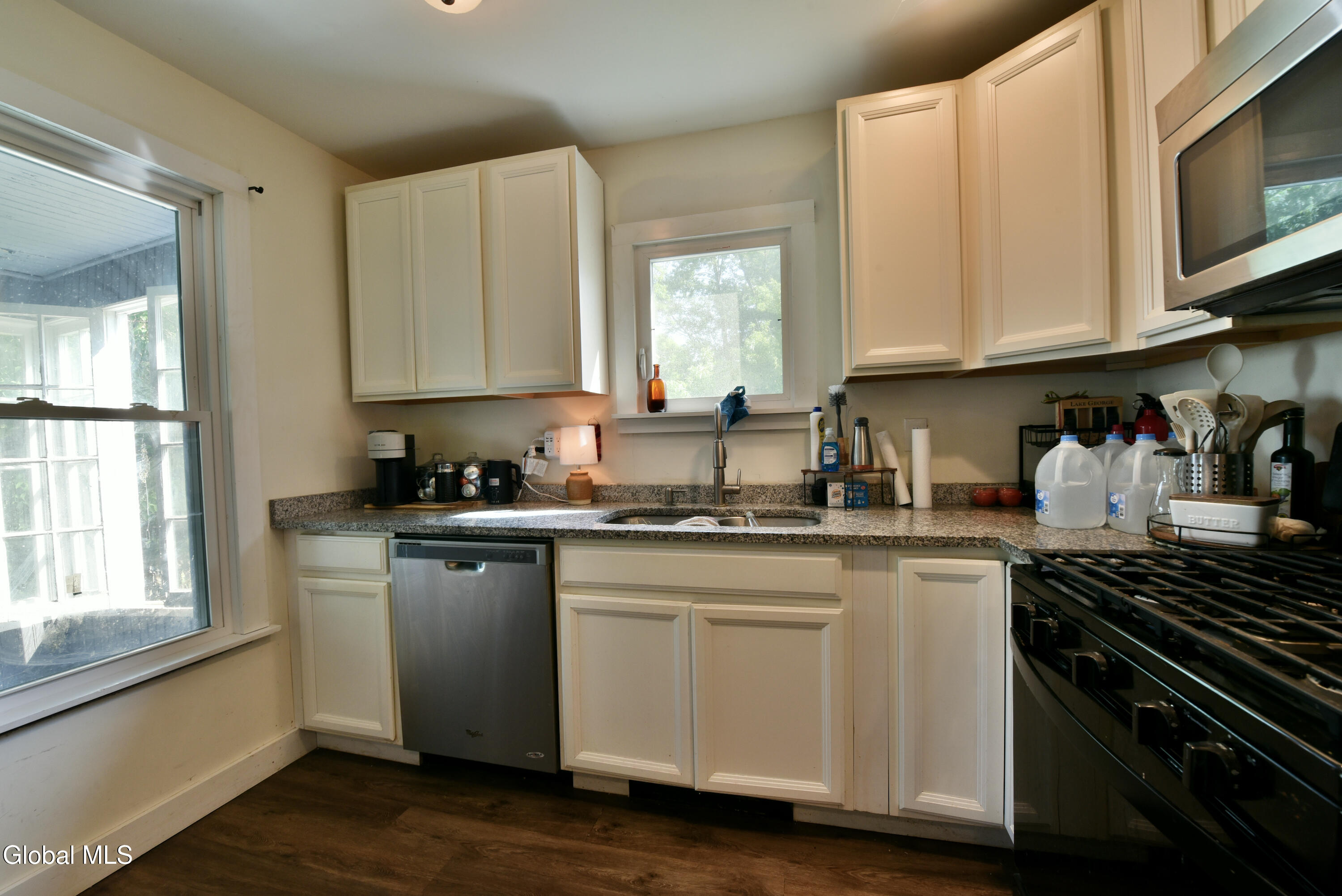 30 W Decker Street Johnstown NY 12095
