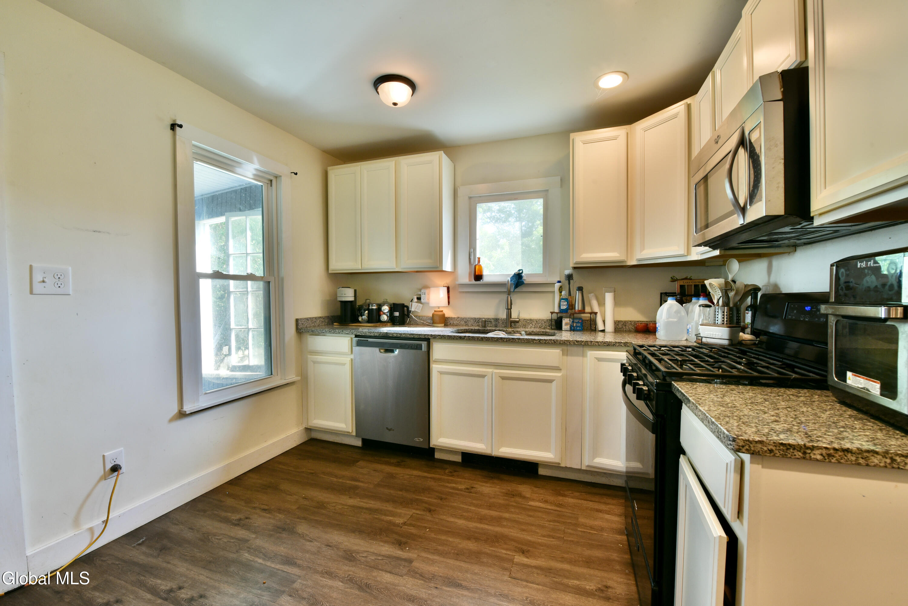 30 W Decker Street Johnstown NY 12095