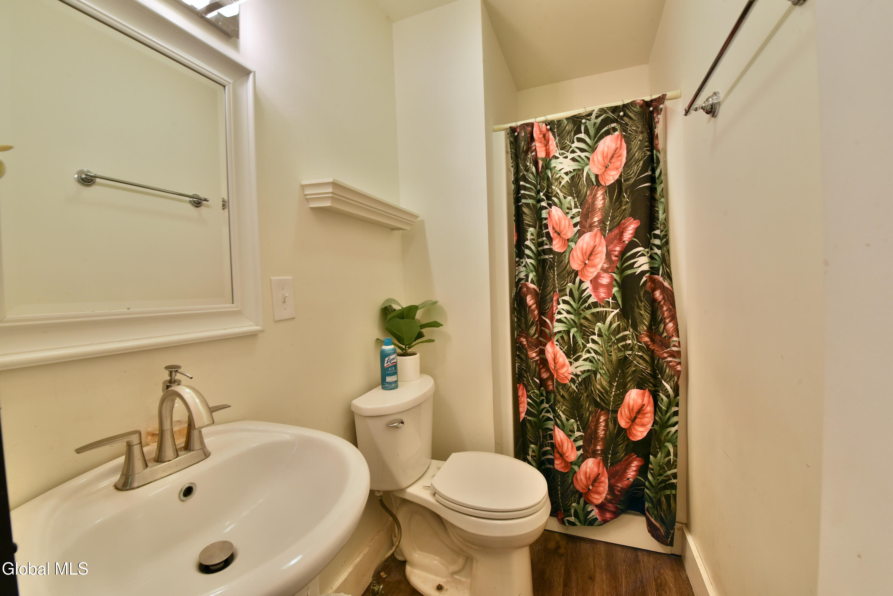 30 W Decker Street Johnstown NY 12095