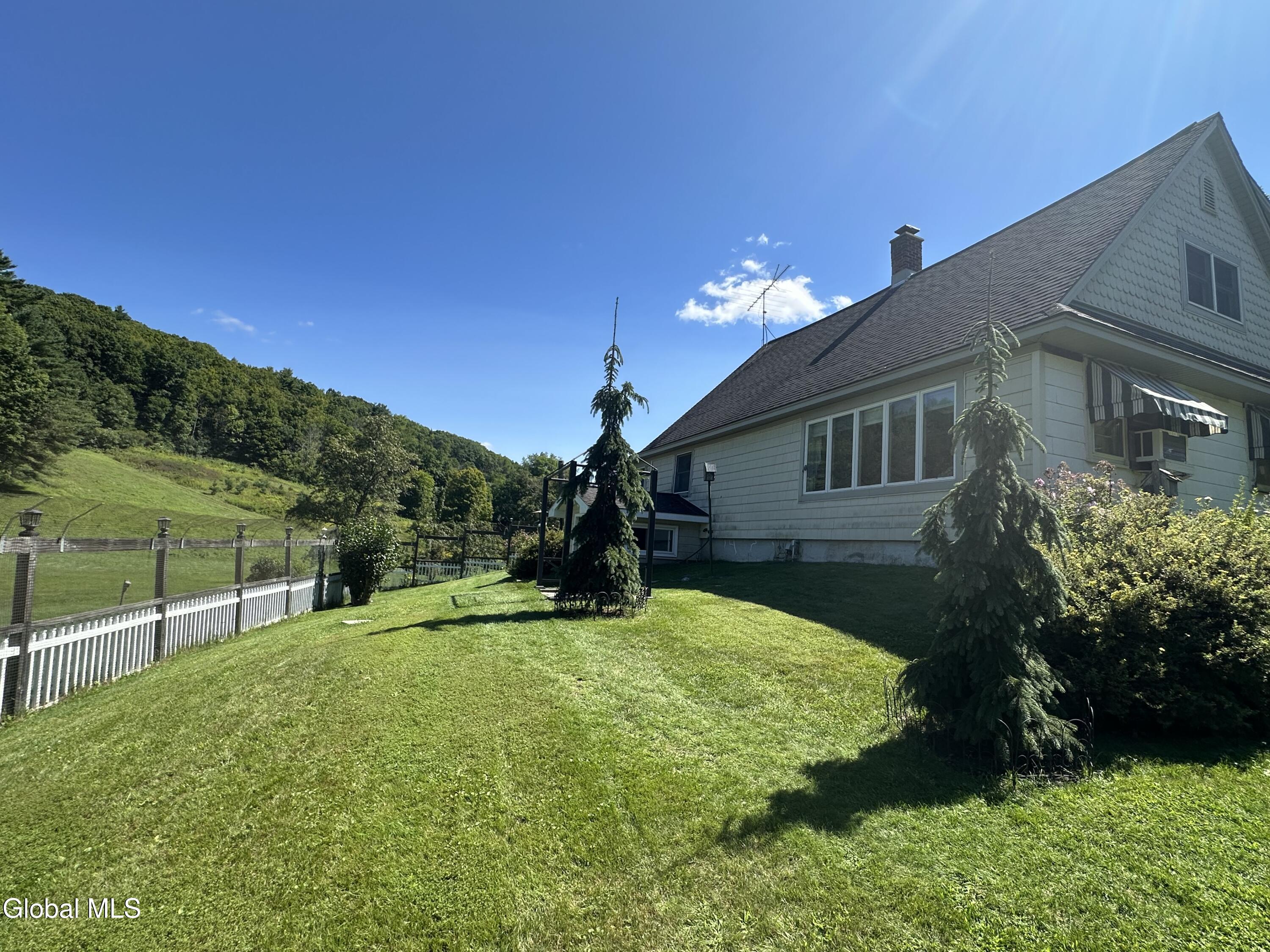 199 Flints Crossing Canaan NY 12029