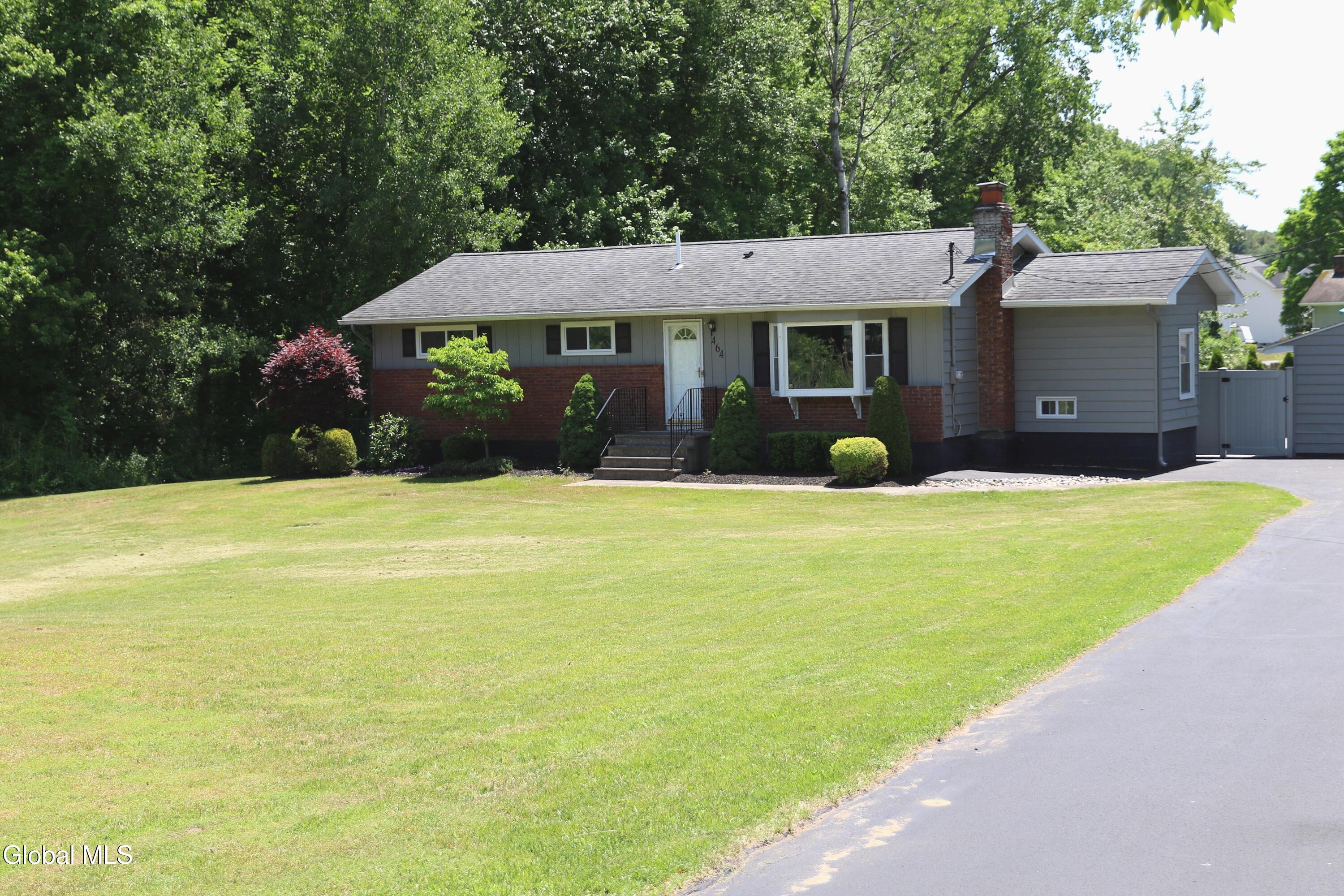 464 Grooms Road Clifton Park NY 12065