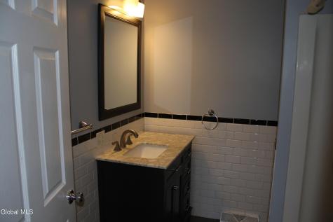 464 Grooms Road Clifton Park NY 12065