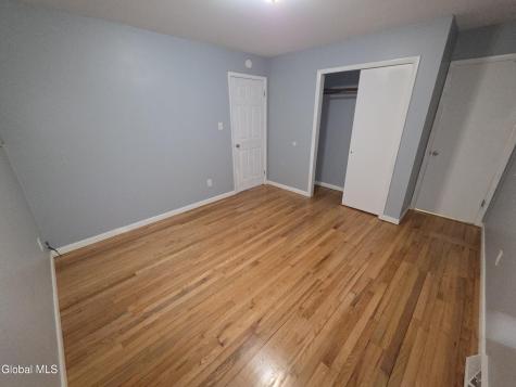 464 Grooms Road Clifton Park NY 12065