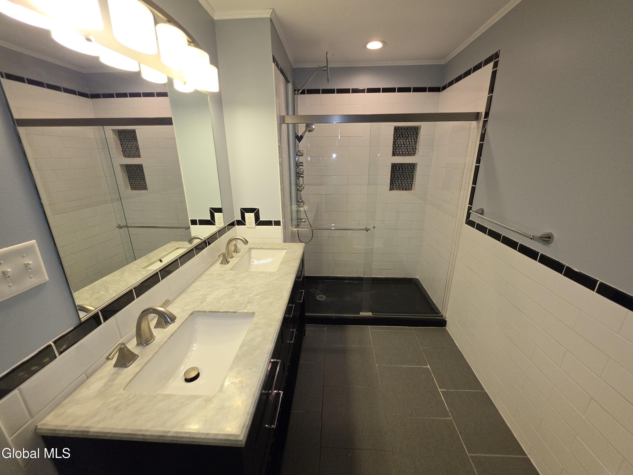 464 Grooms Road Clifton Park NY 12065