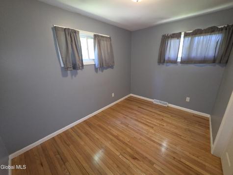 464 Grooms Road Clifton Park NY 12065