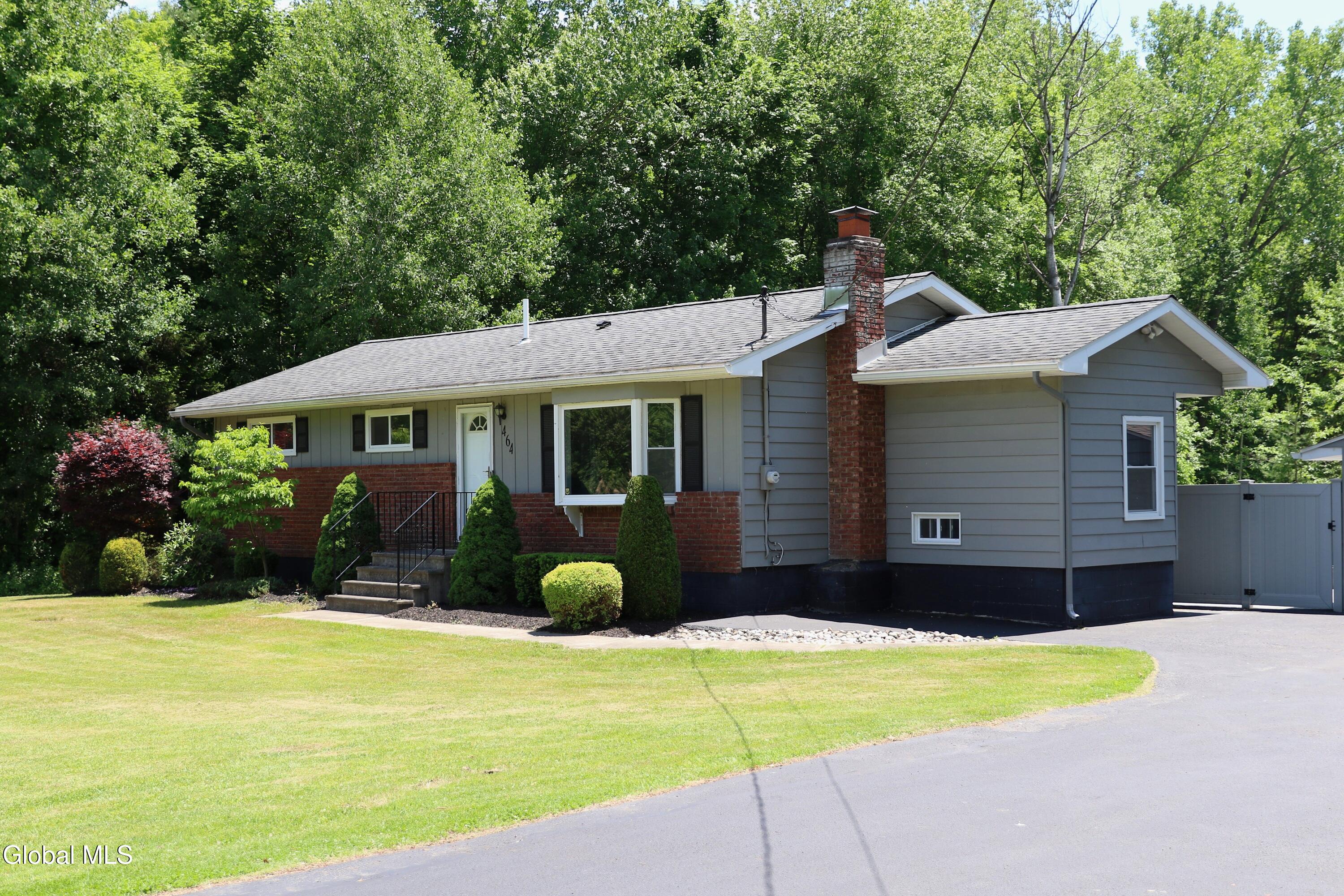 464 Grooms Road Clifton Park NY 12065