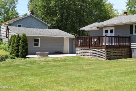 464 Grooms Road Clifton Park NY 12065
