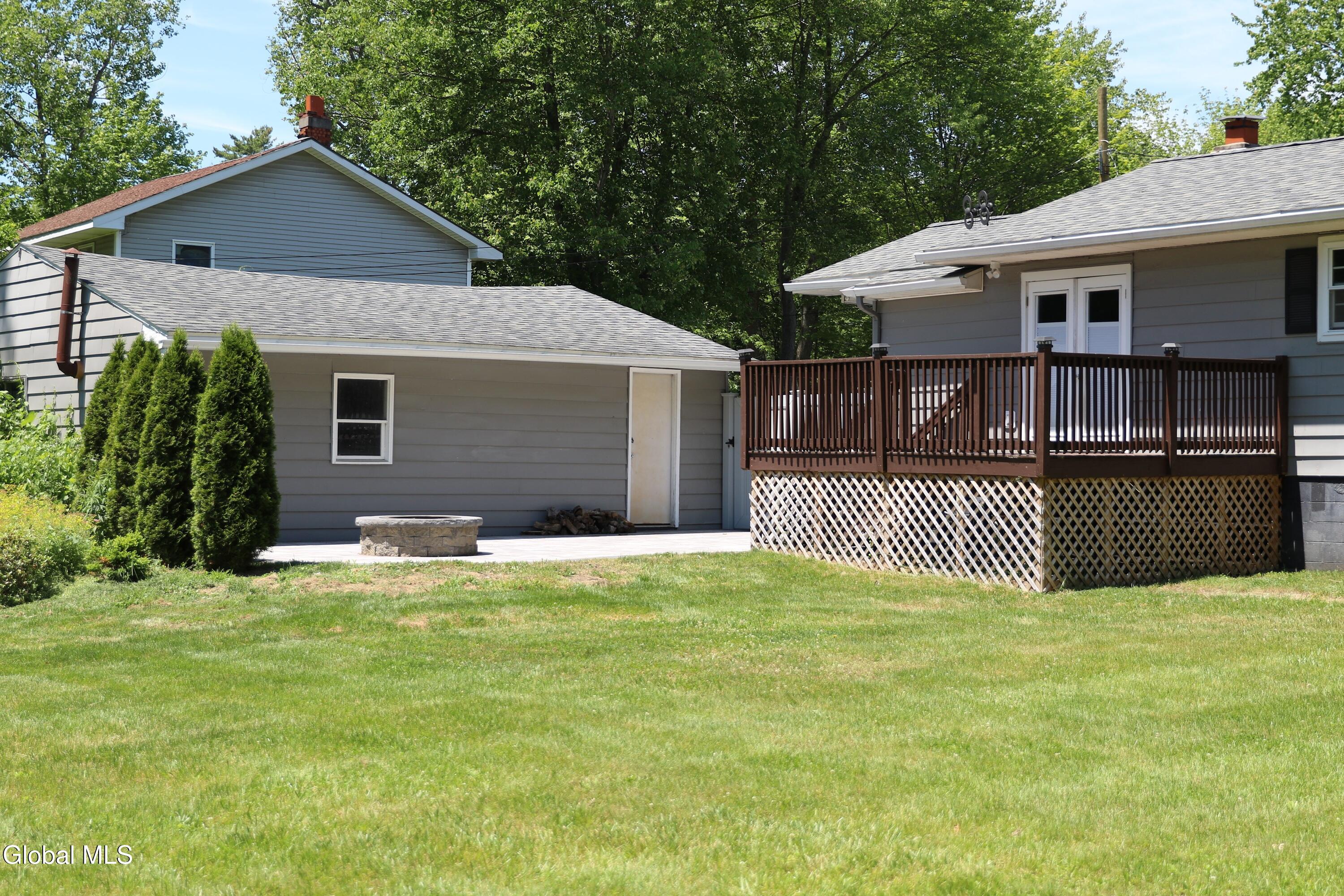 464 Grooms Road Clifton Park NY 12065