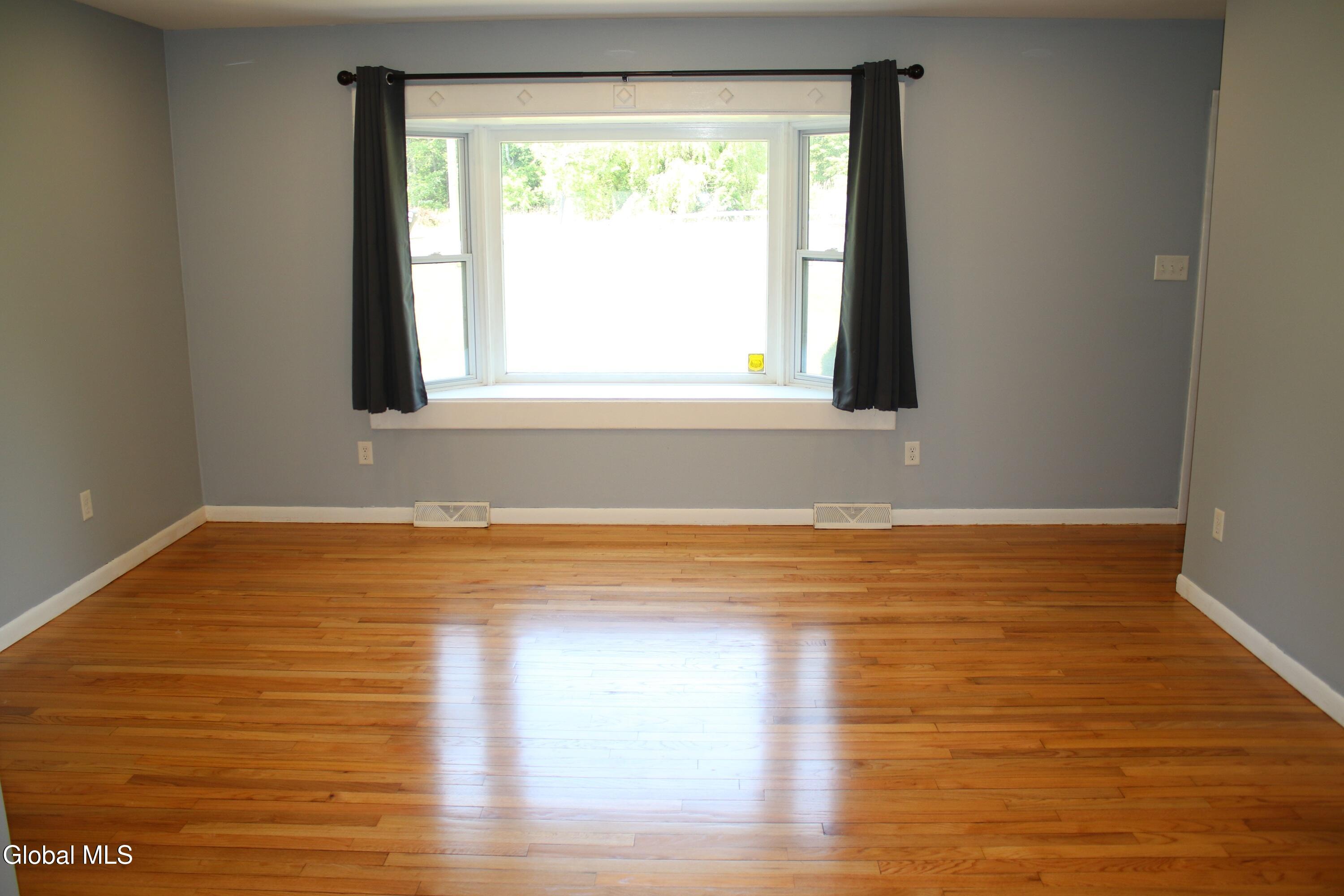 464 Grooms Road Clifton Park NY 12065