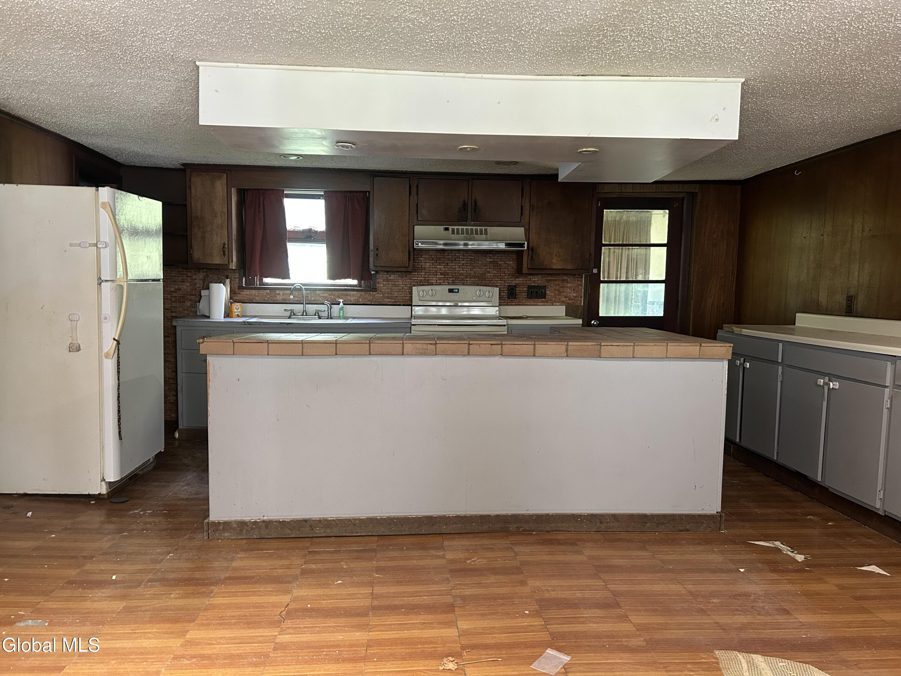 130 Round Lake Road Ballston Lake NY 12019