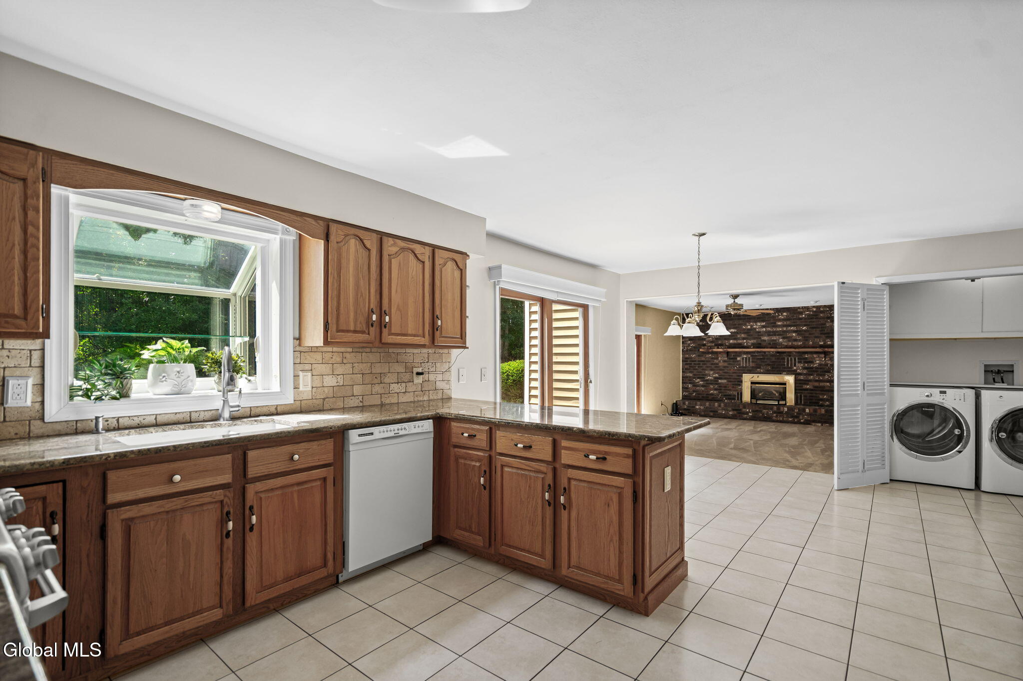 5 Highland Court Albany NY 12203