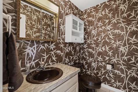 5 Highland Court Albany NY 12203
