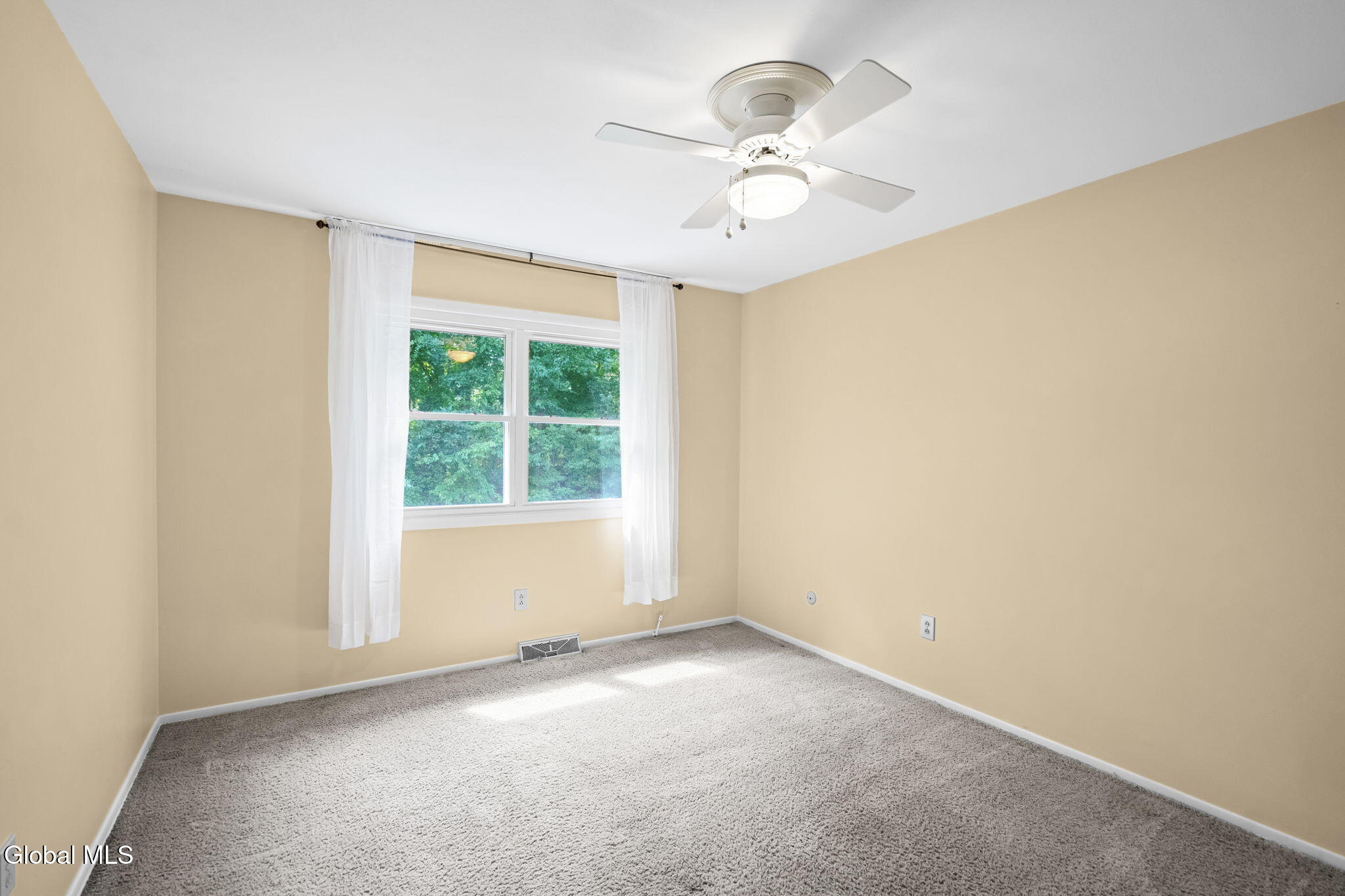 5 Highland Court Albany NY 12203