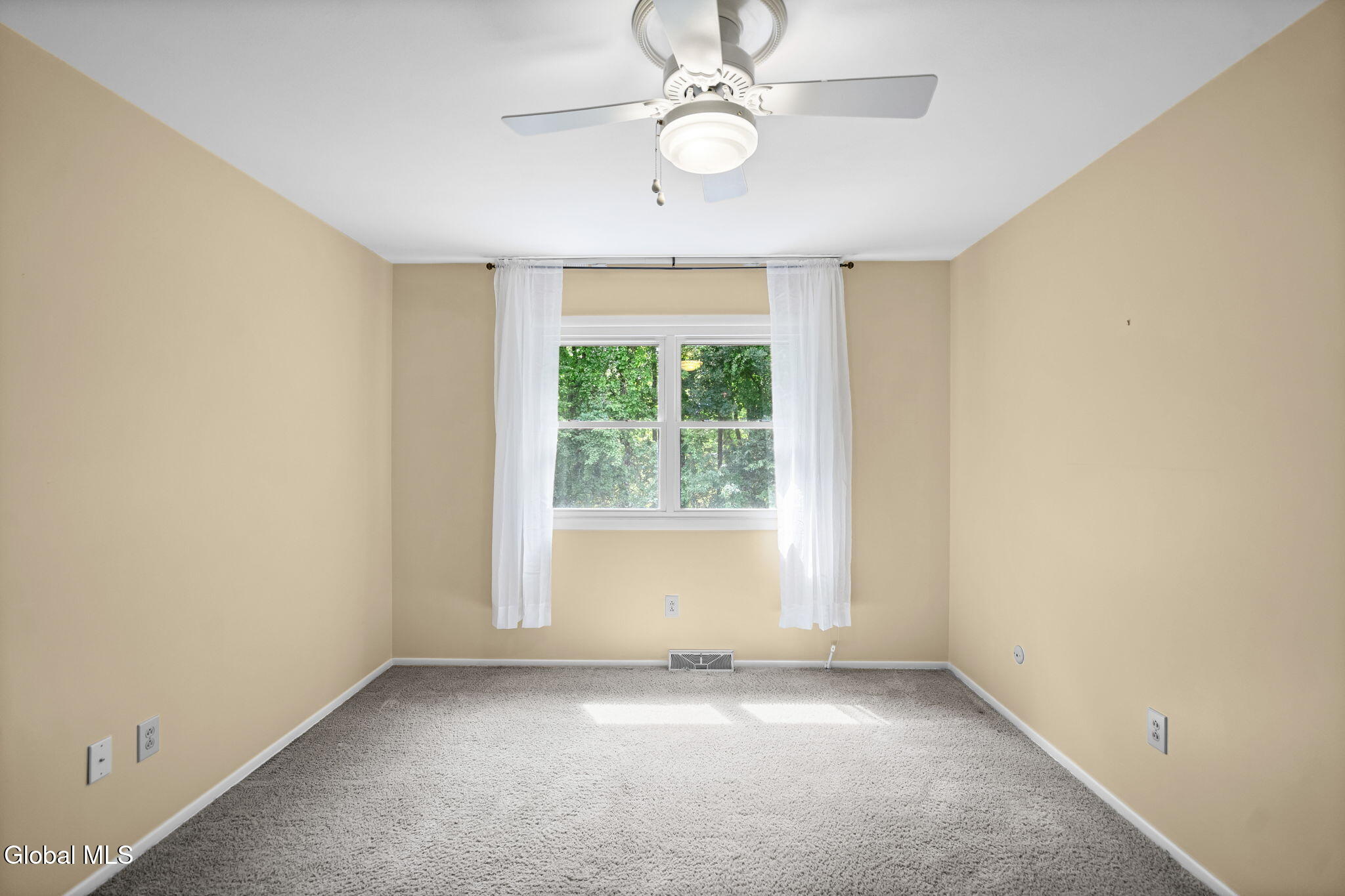 5 Highland Court Albany NY 12203