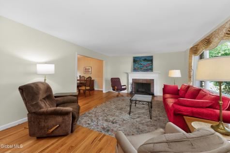 1222 Hempstead Road Niskayuna NY 12309