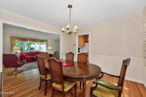 1222 Hempstead Road Niskayuna NY 12309
