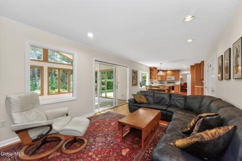 1222 Hempstead Road Niskayuna NY 12309
