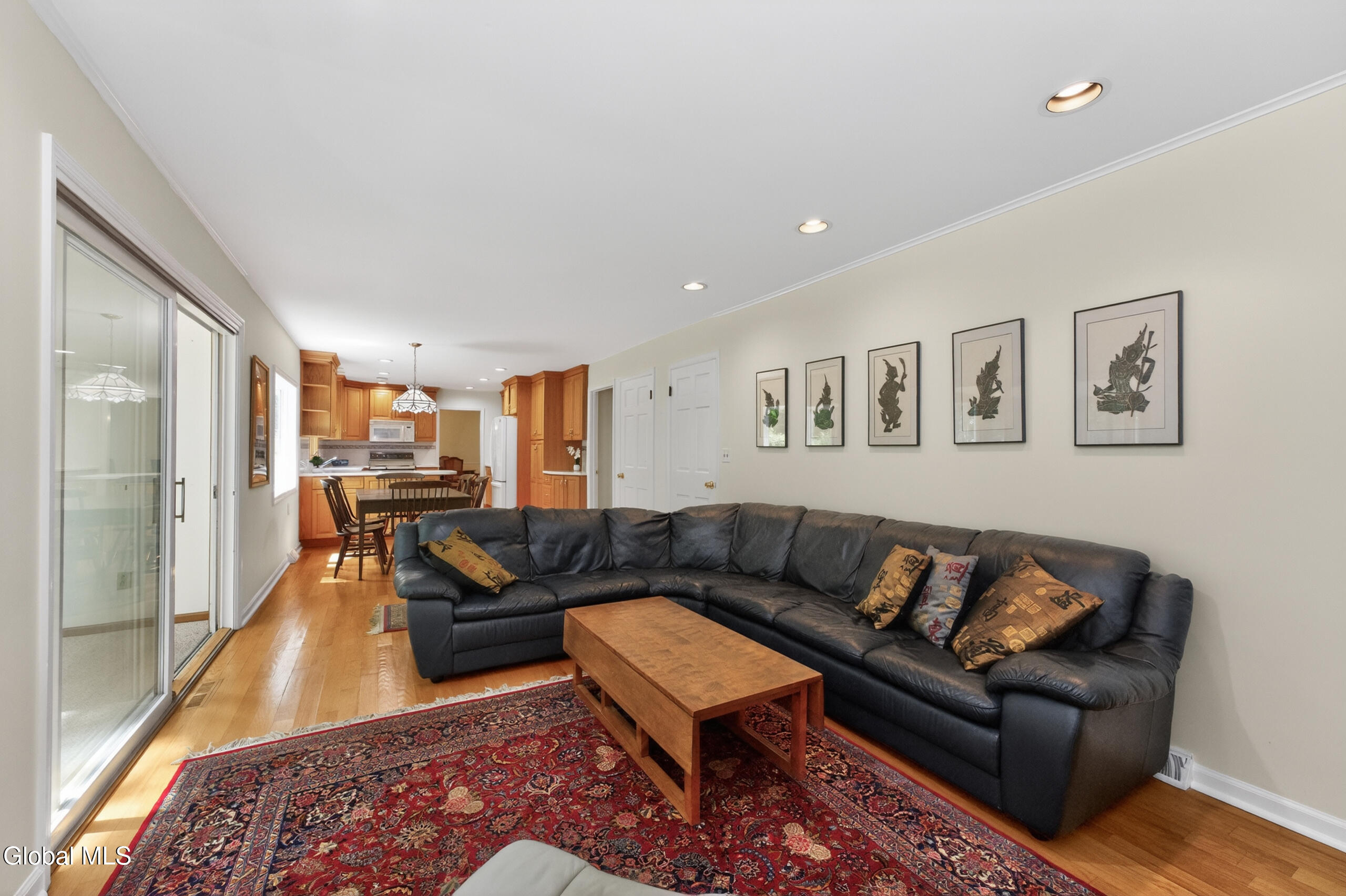 1222 Hempstead Road Niskayuna NY 12309