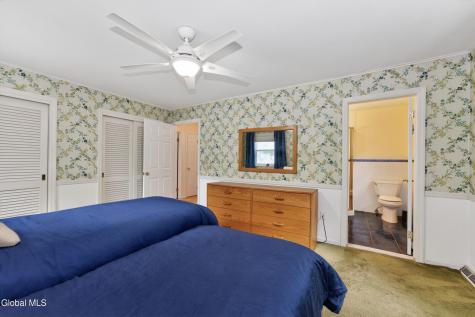 1222 Hempstead Road Niskayuna NY 12309