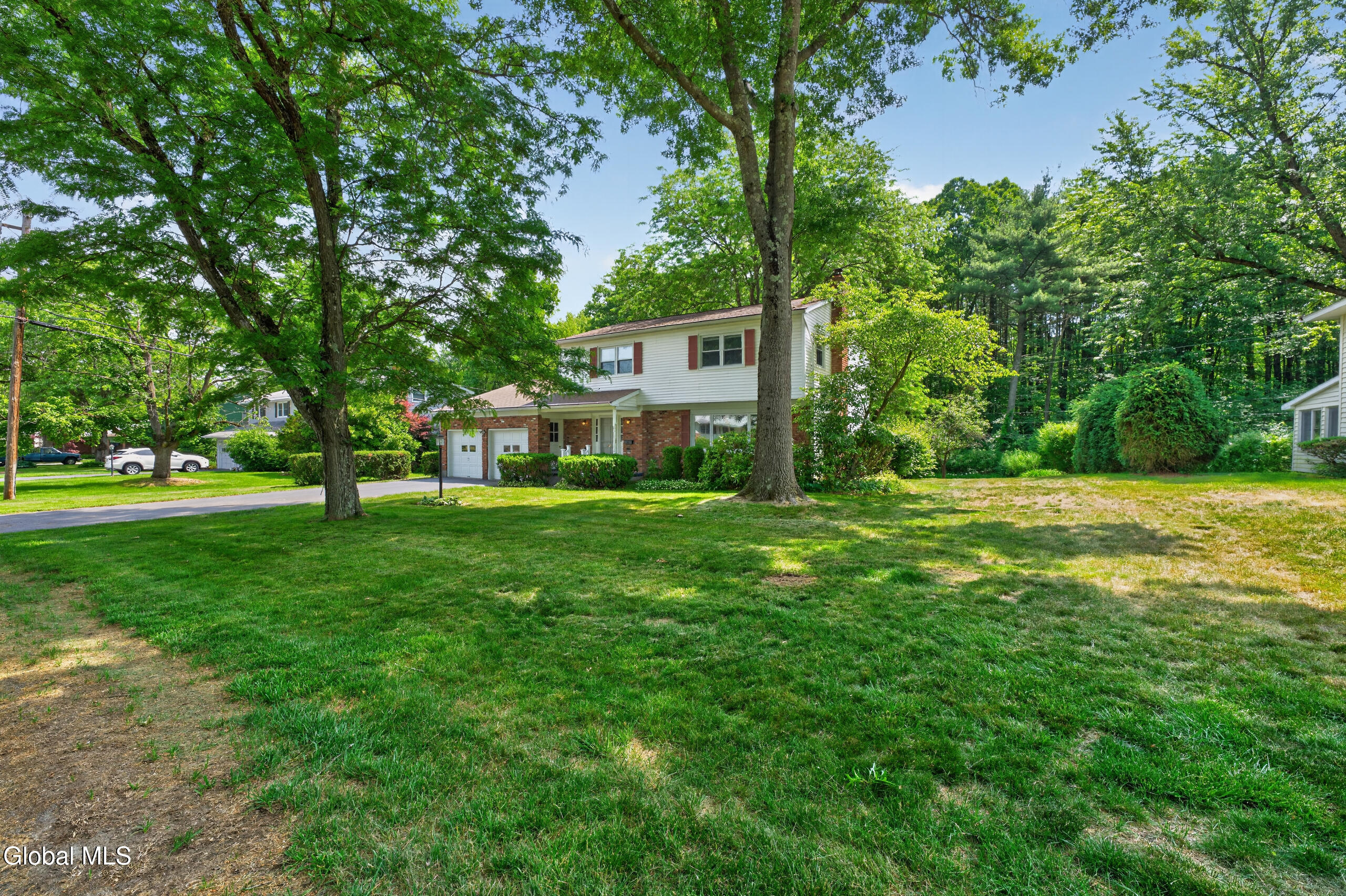 1222 Hempstead Road Niskayuna NY 12309