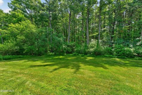 1222 Hempstead Road Niskayuna NY 12309