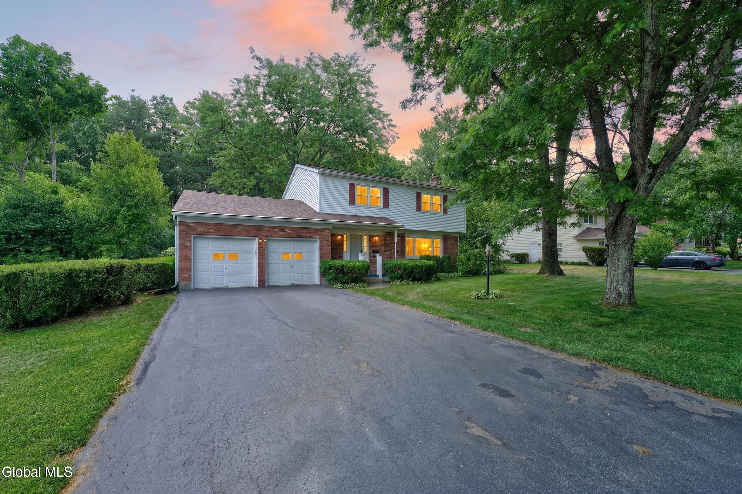 1222 Hempstead Road Niskayuna NY 12309