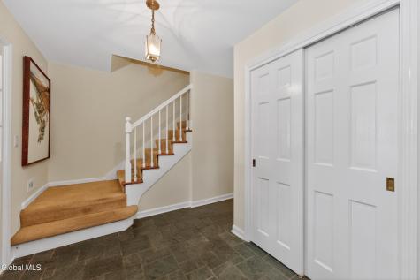 1222 Hempstead Road Niskayuna NY 12309