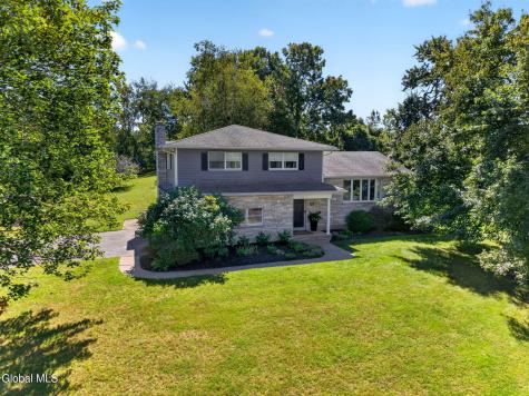 9 Valente Drive Wynantskill NY 12198