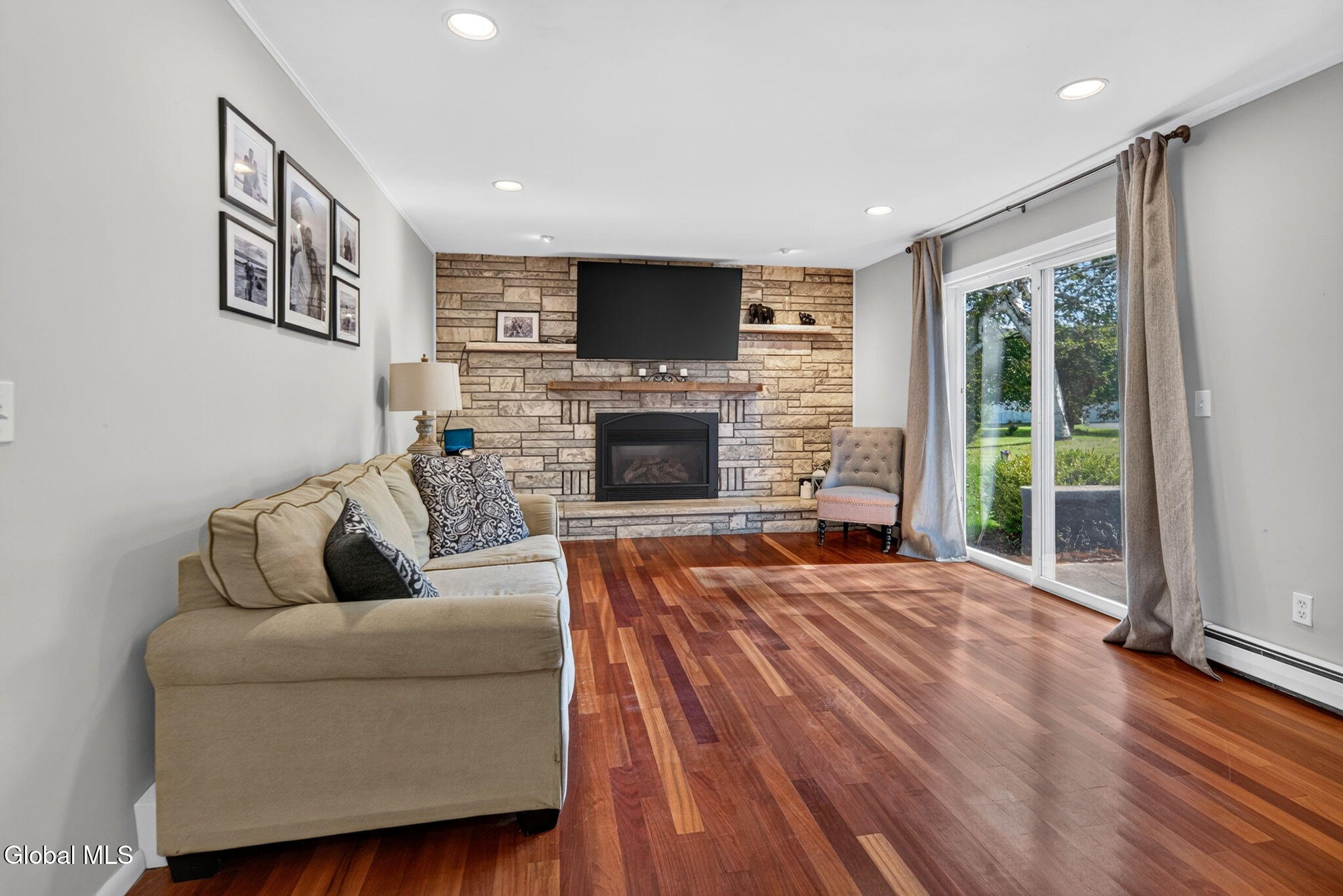 9 Valente Drive Wynantskill NY 12198