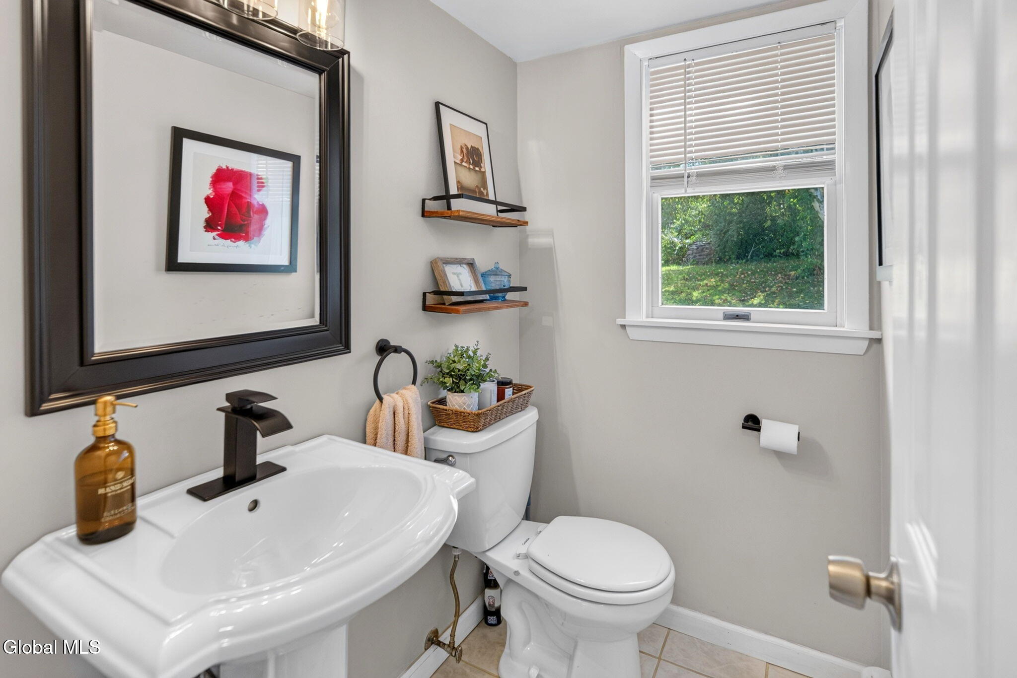 9 Valente Drive Wynantskill NY 12198